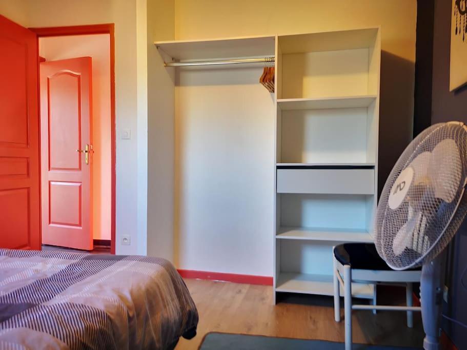 No2 Appartement Entier Sweet Et Cosy Parking Gratuis 赫洛威尔·圣卡拉 外观 照片