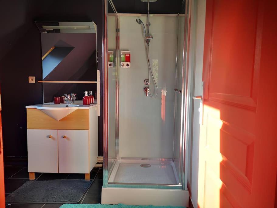 No2 Appartement Entier Sweet Et Cosy Parking Gratuis 赫洛威尔·圣卡拉 外观 照片