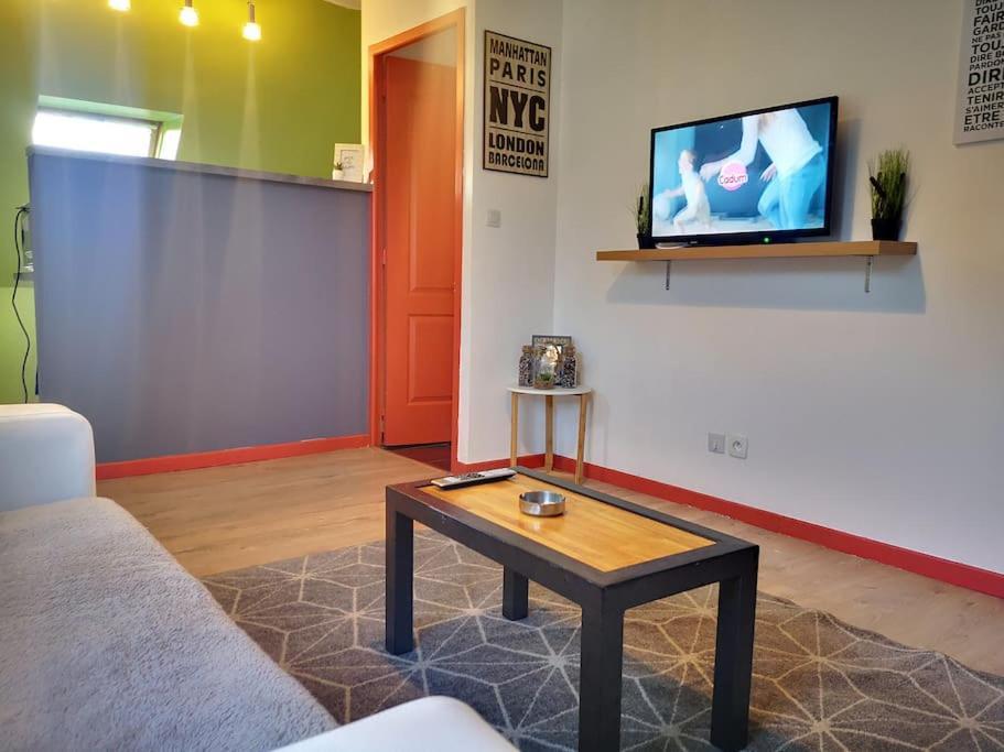 No2 Appartement Entier Sweet Et Cosy Parking Gratuis 赫洛威尔·圣卡拉 外观 照片
